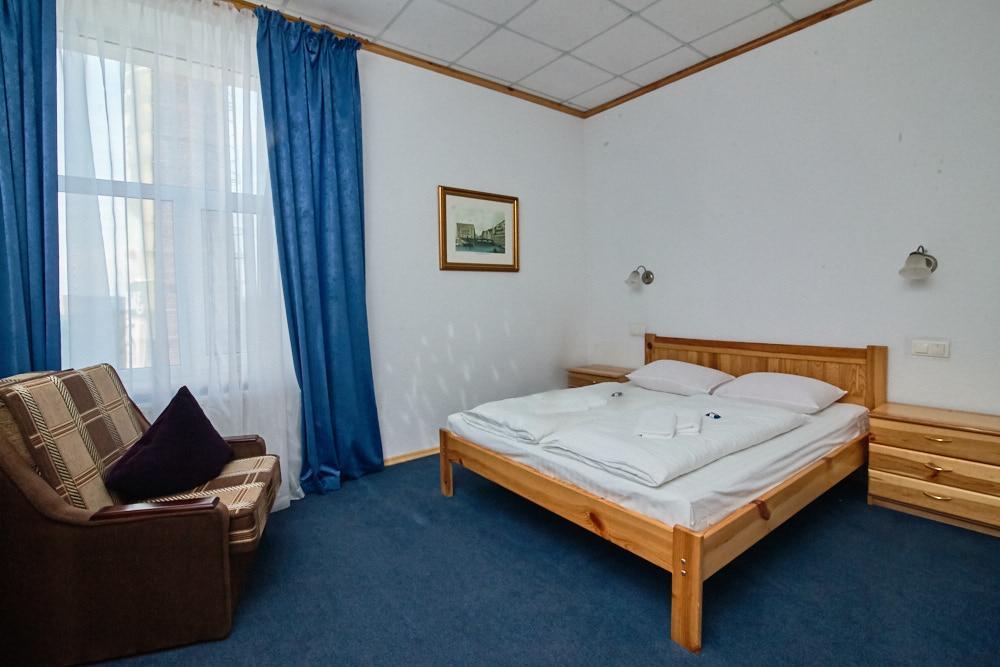 Hotel Panorama Kremenetsʼ Exteriör bild