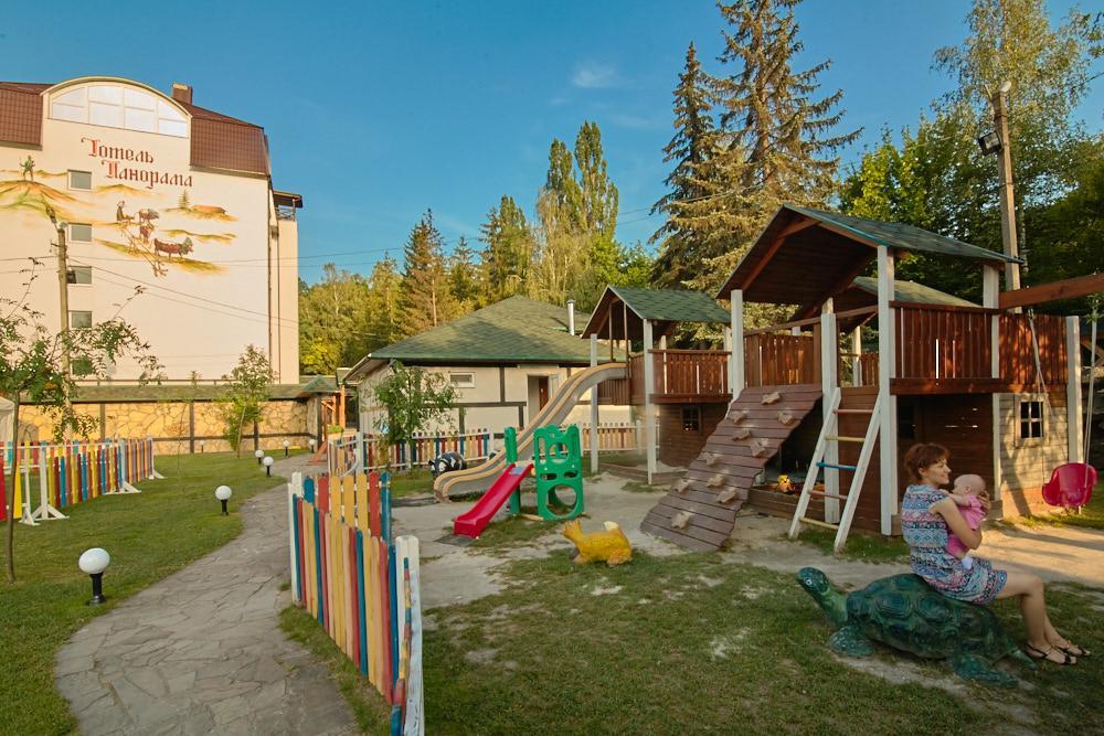 Hotel Panorama Kremenetsʼ Exteriör bild