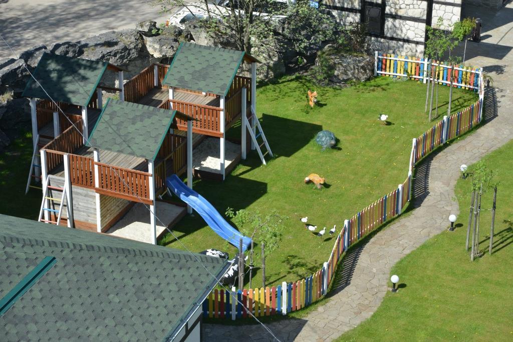 Hotel Panorama Kremenetsʼ Exteriör bild